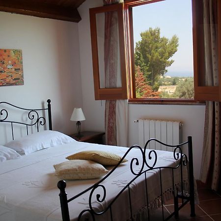 Uliveto House Bed & Breakfast Castellammare del Golfo Exterior photo